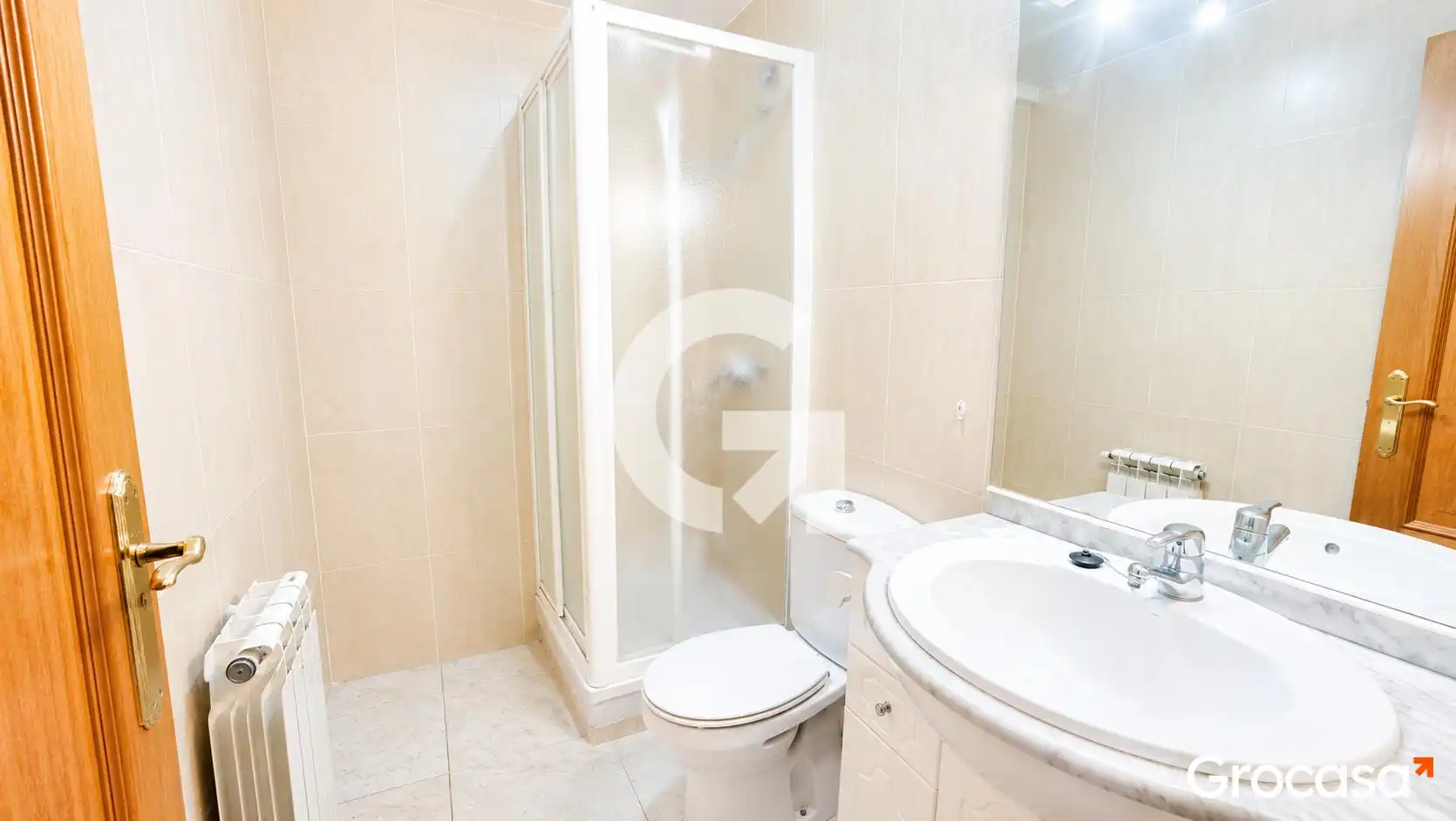 Baño de Piso en venta en Tarragona con Aire acondicionado, Calefacción y Balcón