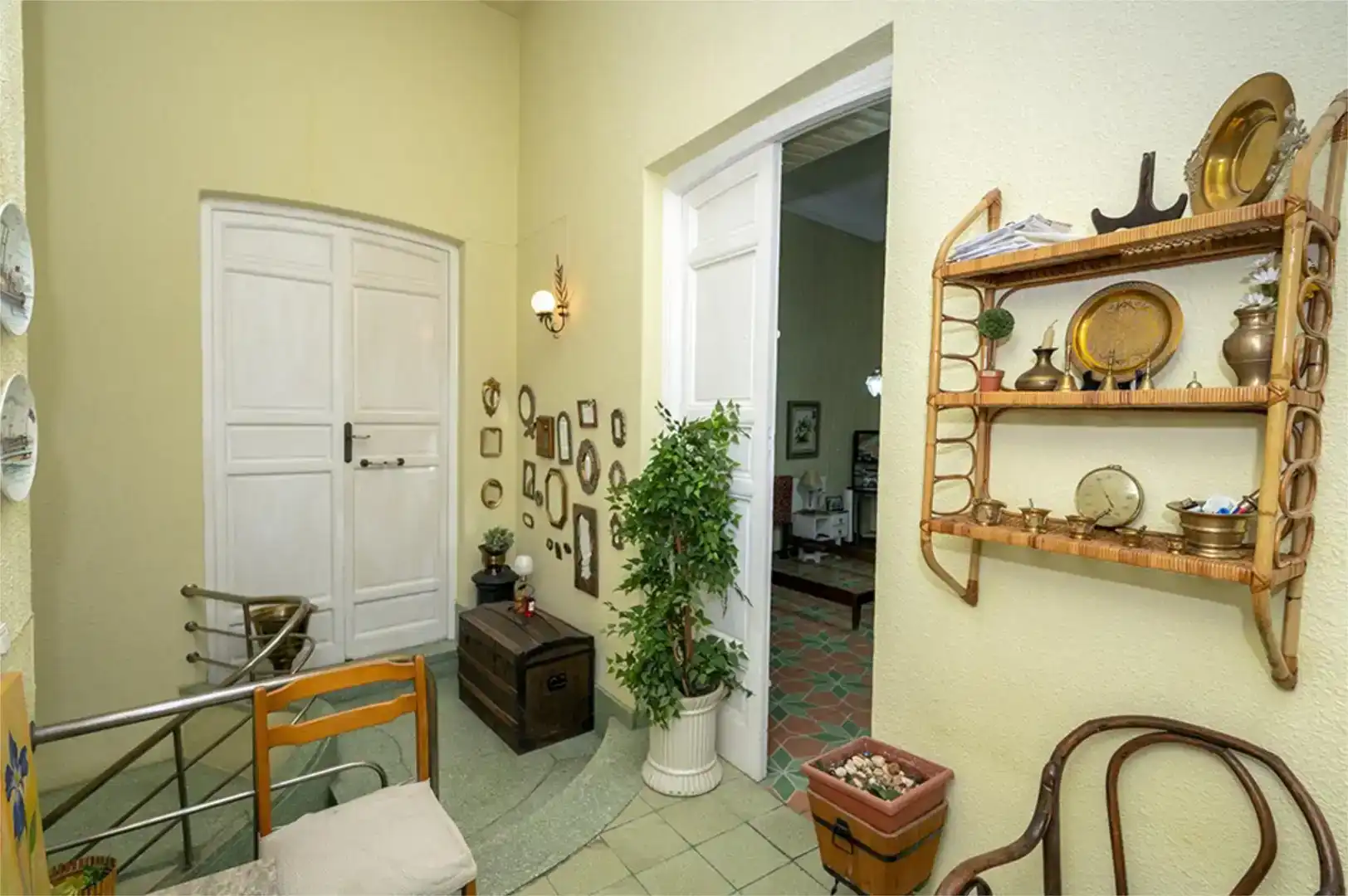 Dúplex para compartir en Las Pedroñeras    con Parquet, Amueblado y Horno