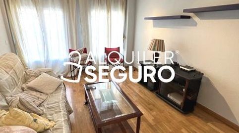 Photo 2 of Flat for rent in De Doña Juana de Coello, Zona Centro - Ayuntamiento, Pinto