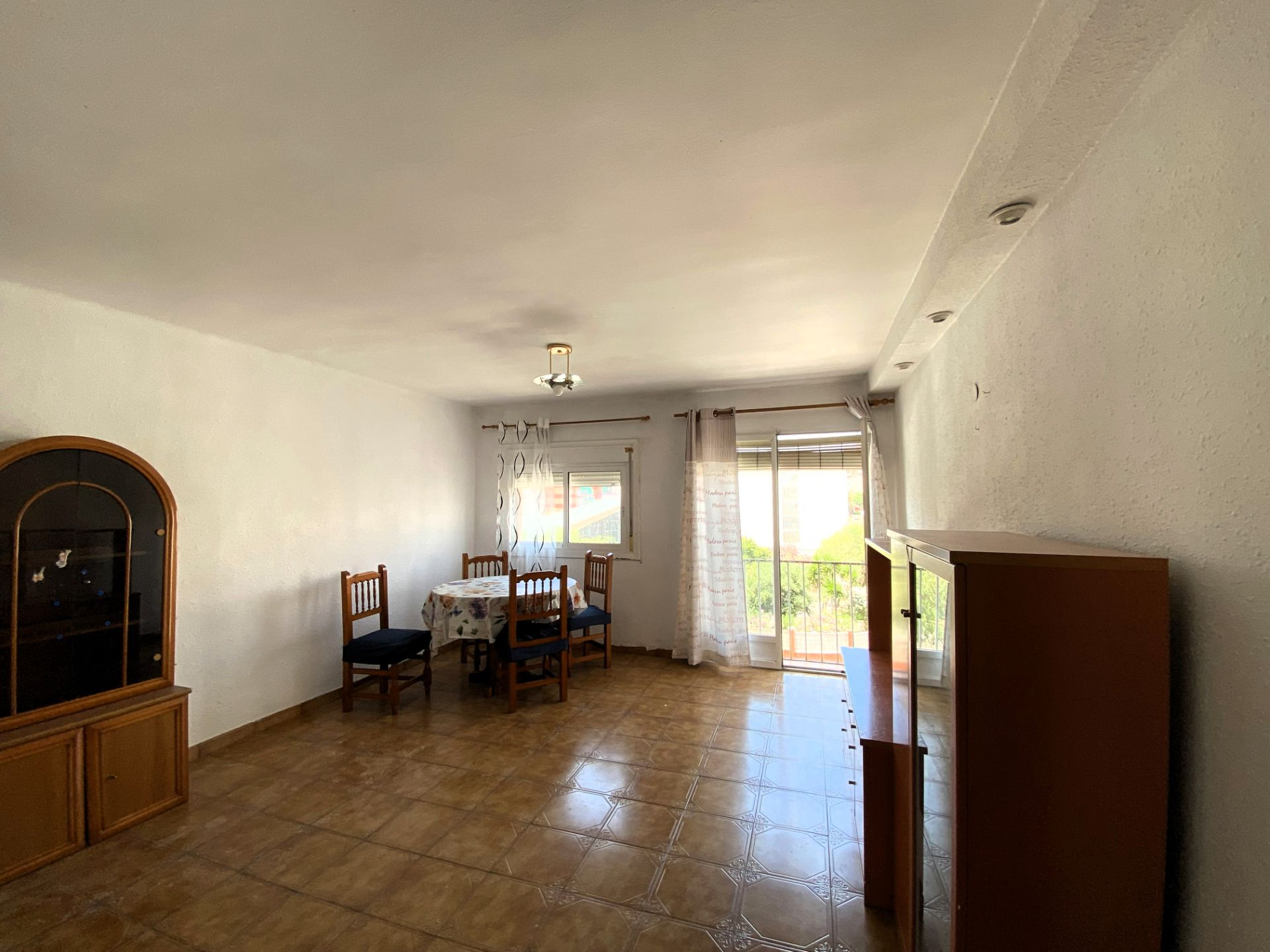 Dining room of Flat for sale in  Tarragona Capital  with Oven and Washing machine