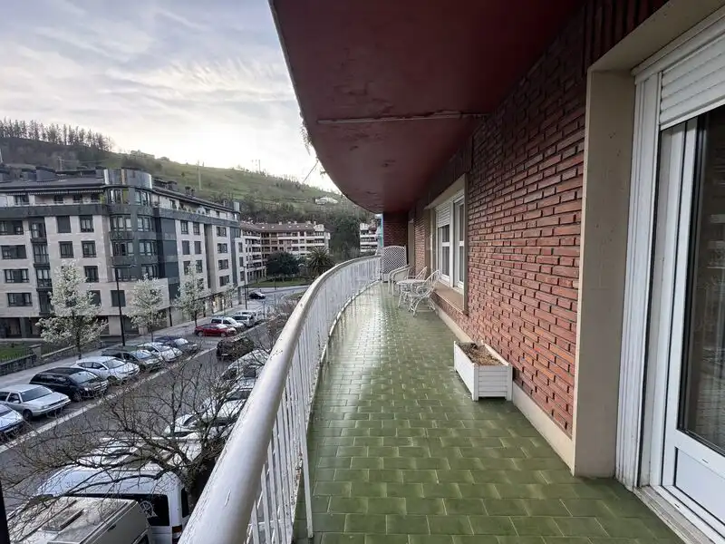 Terraza de Piso en venta en Bergara con Calefacción, Terraza y Amueblado