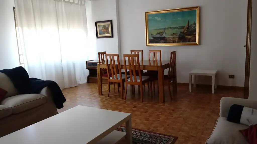Sala de estar de Piso en venta en Castellón de la Plana / Castelló de la Plana con Calefacción, Terraza y Amueblado