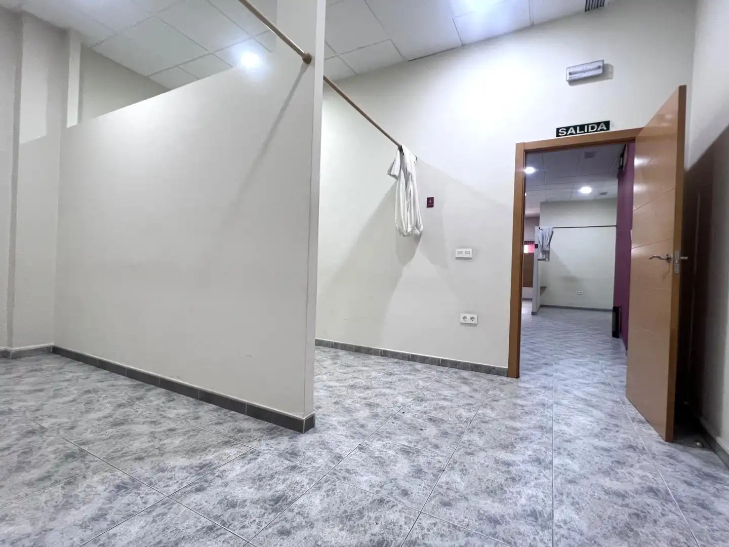 Local comercial en venda a Don Benito, imagen 3