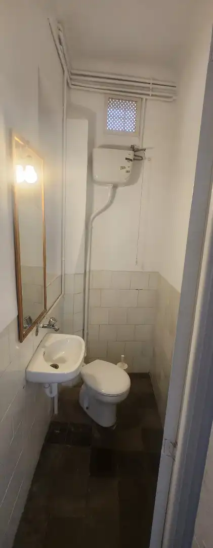 Bathroom of Flat for rent in  Palma de Mallorca  with Air Conditioner, Heating and Balcony