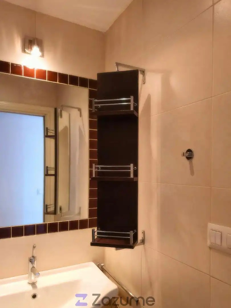 Badezimmer von Wohnung zur Miete in Sevilla mit Klimaanlage, Heizung und Möbliert