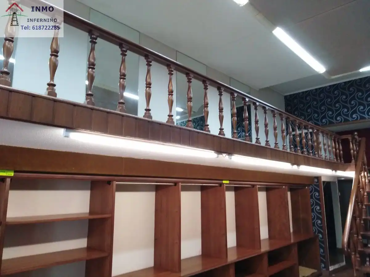 Local comercial en venda a Rianxo, imagen 4