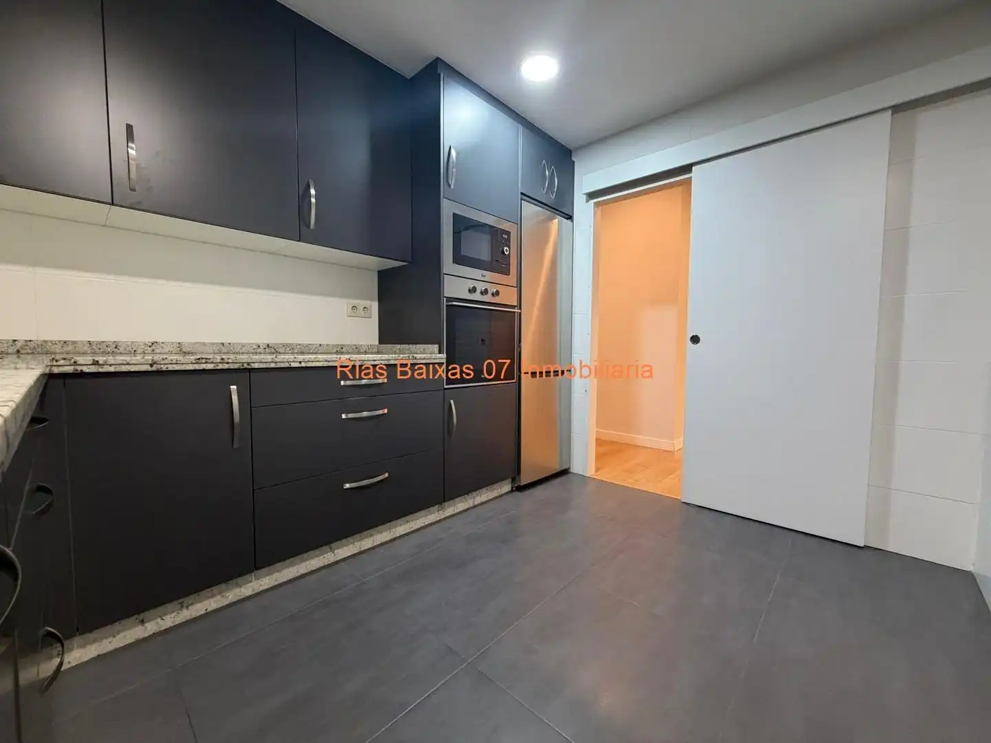 Kitchen of Flat for sale in Vigo   with Heating and Terrace