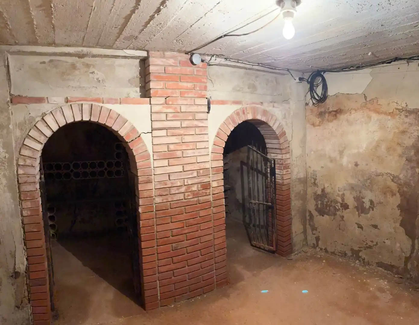 Ground floor for sale in Calle Moscatel, 25, Alberite