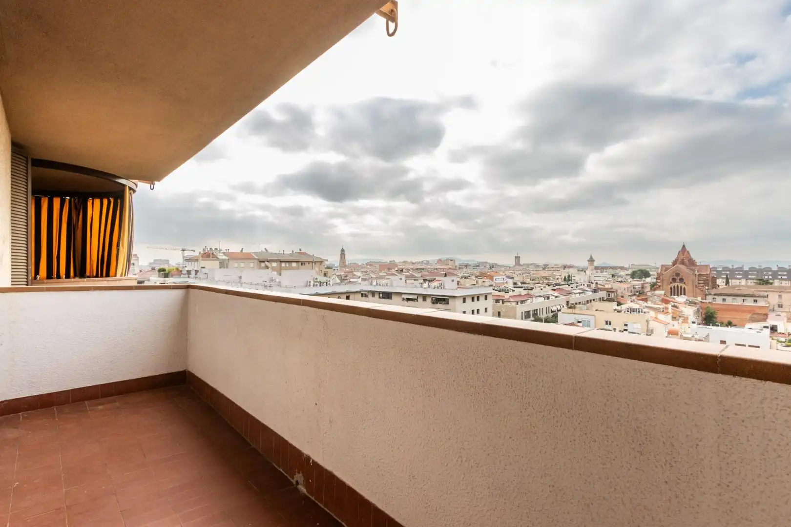 Balcony of Attic for sale in Sabadell  with Air Conditioner, Heating and Parquet flooring