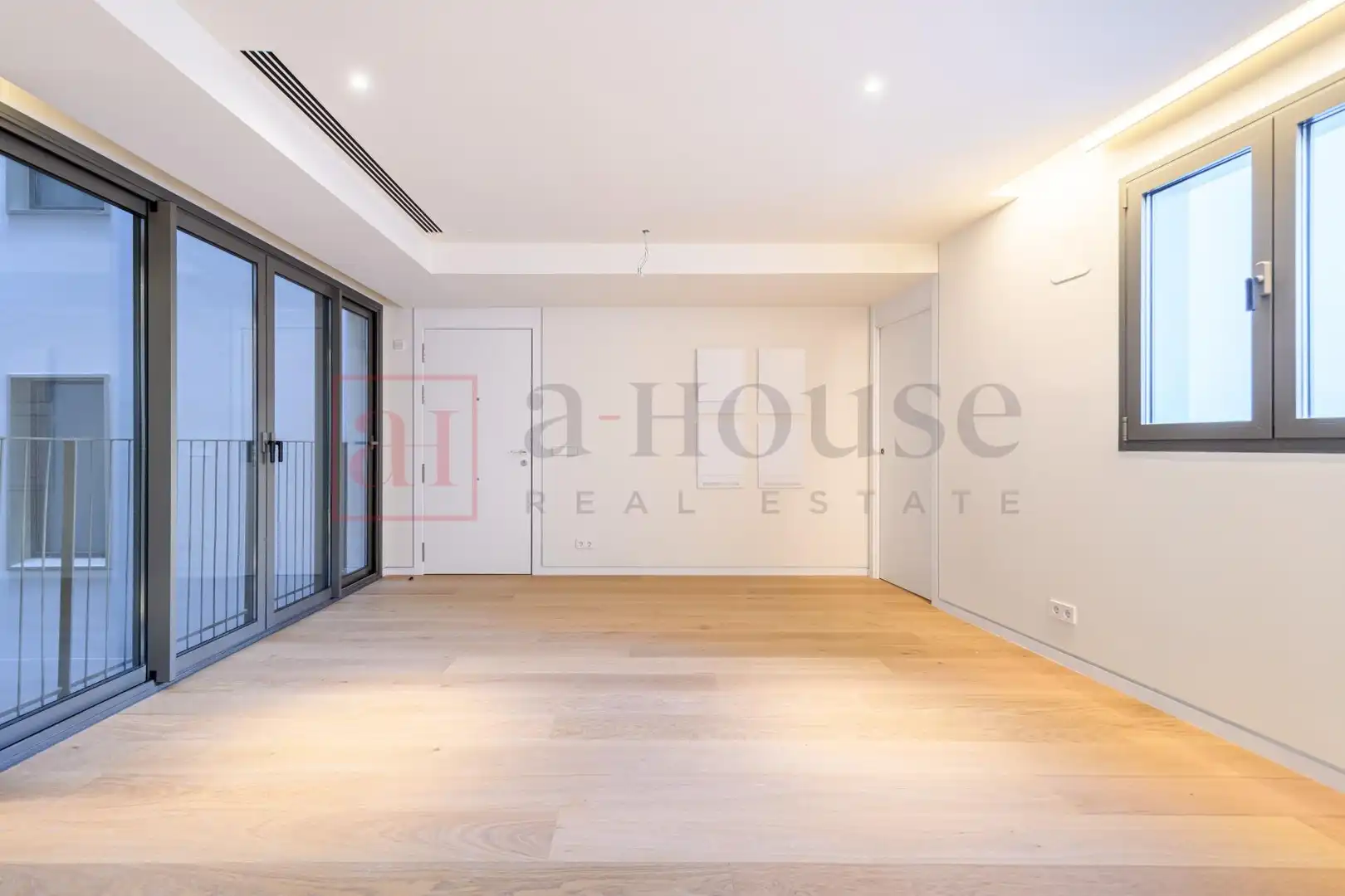 Appartamento con terrazza in vendita a Carrer de Còrsega, imagen 5