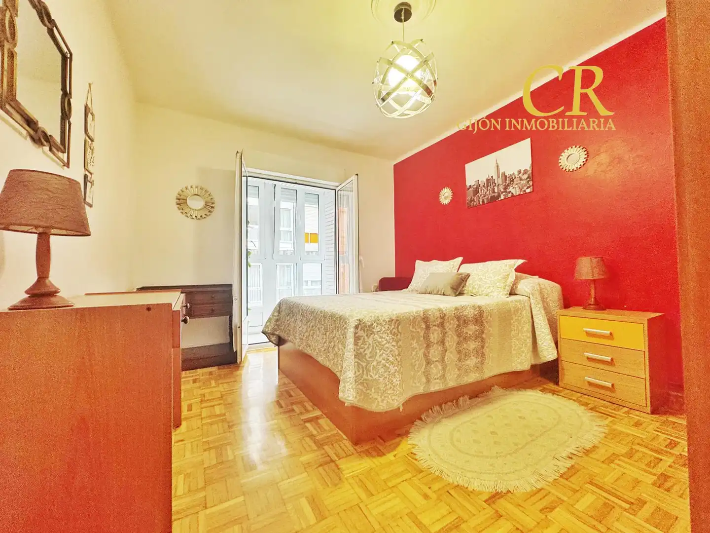 Habitación de Piso en venta en Gijón  con Calefacción, Terraza y Amueblado