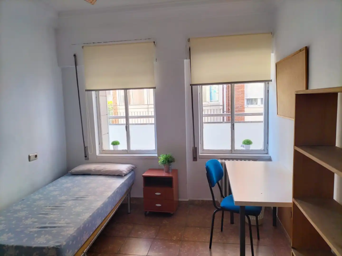 Flat with terrace to rent in Avenida de Portugal, imagen 11
