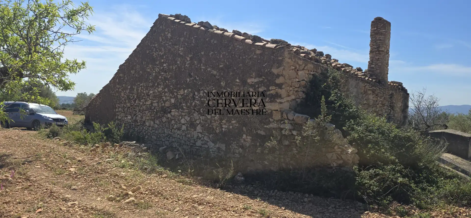 Außenansicht von Country house zum Verkauf in Sierra Engarcerán