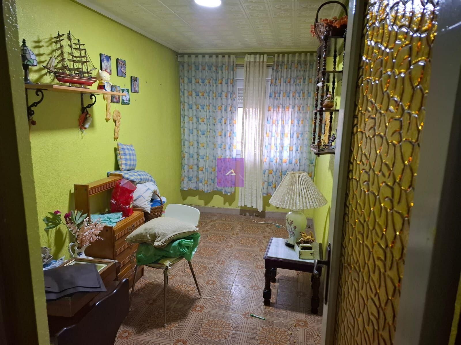 Bedroom of Flat for sale in Xirivella  with Air Conditioner, Furnished and Balcony