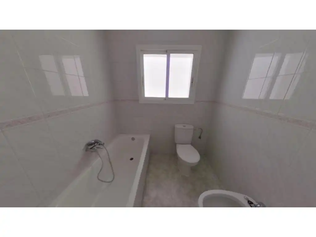 Piso en venta en Carrer Vint-I-Un, imagen 6