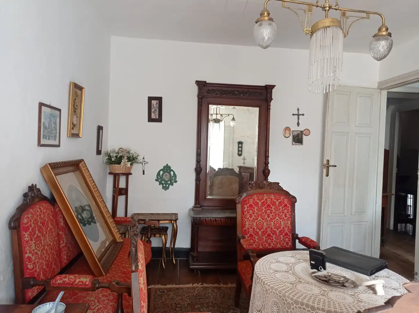 Menjador de Casa adosada en venda en A Fonsagrada  amb Jardí privat, Moblat i Balcó