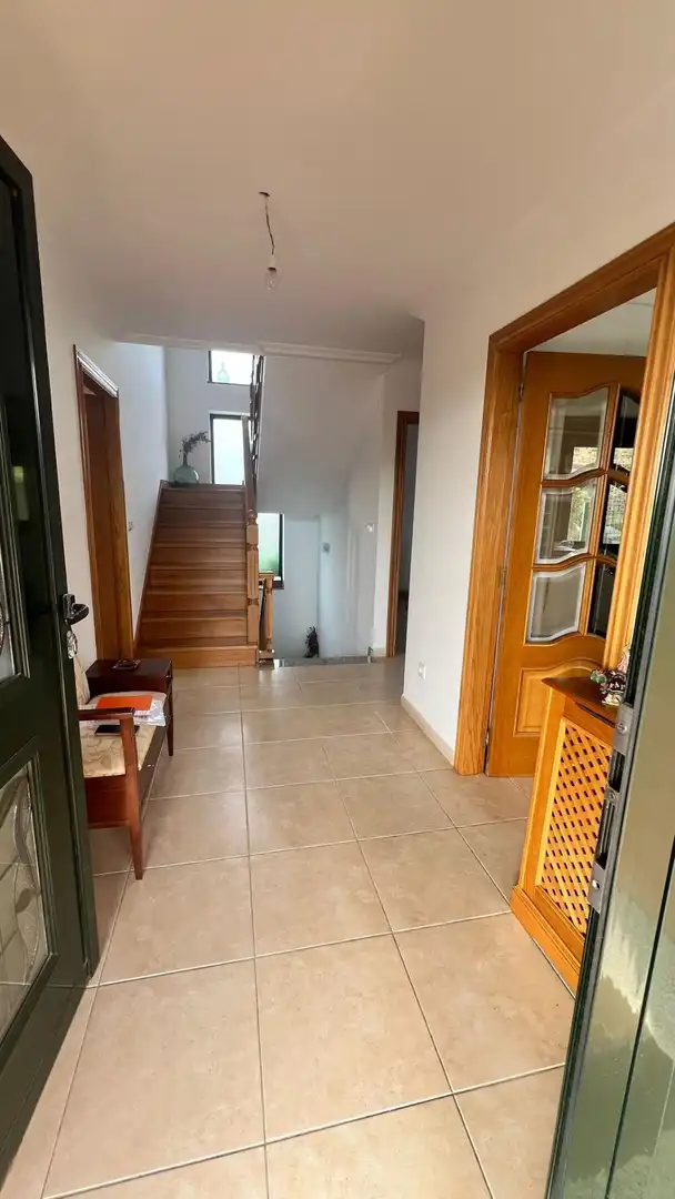 Casa o chalet en venta en Oleiros con Jardín privado y Amueblado