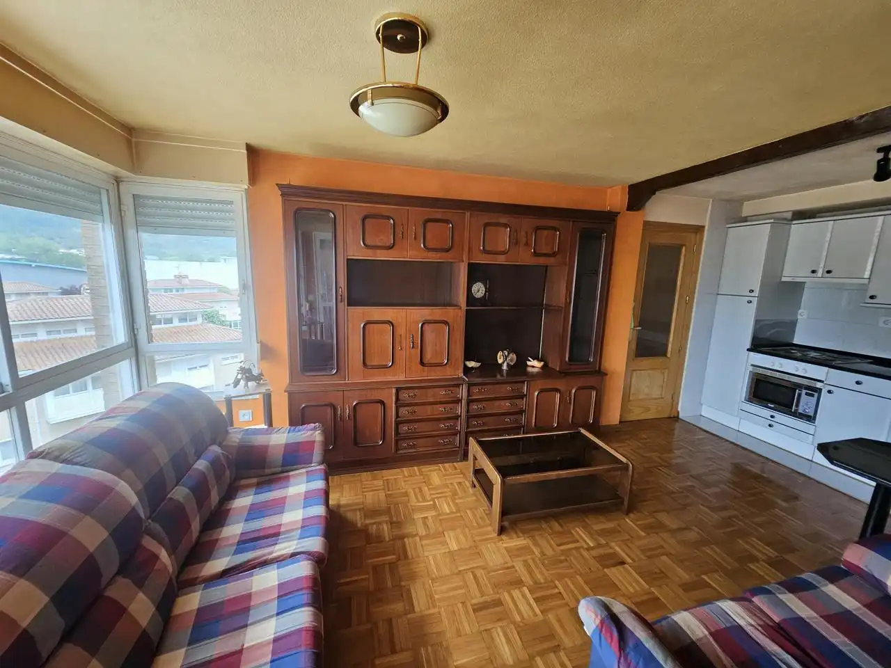 Wohnzimmer von Wohnung zum Verkauf in Berriozar mit Heizung, Parkett und Abstellraum