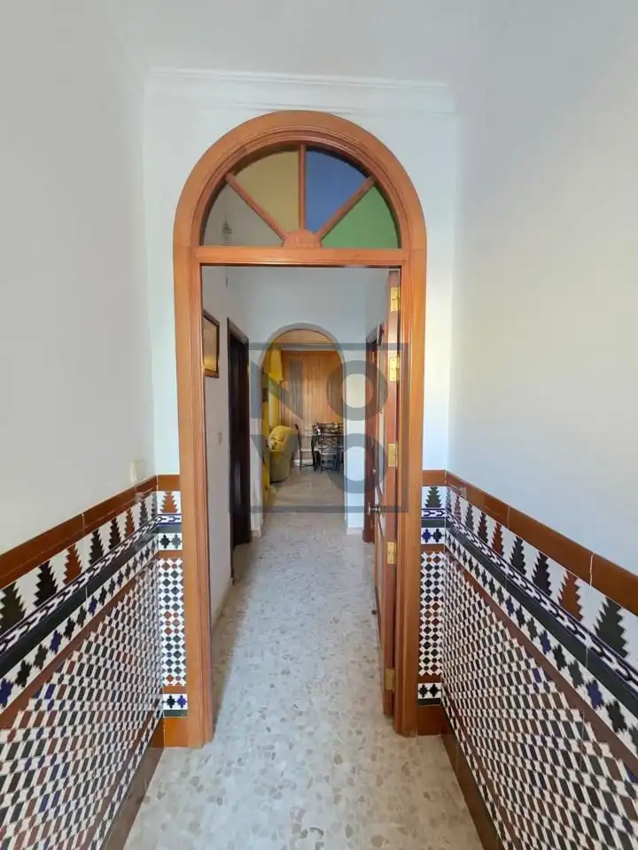 Houses for sale in Lebrija  with Terrace and Furnished