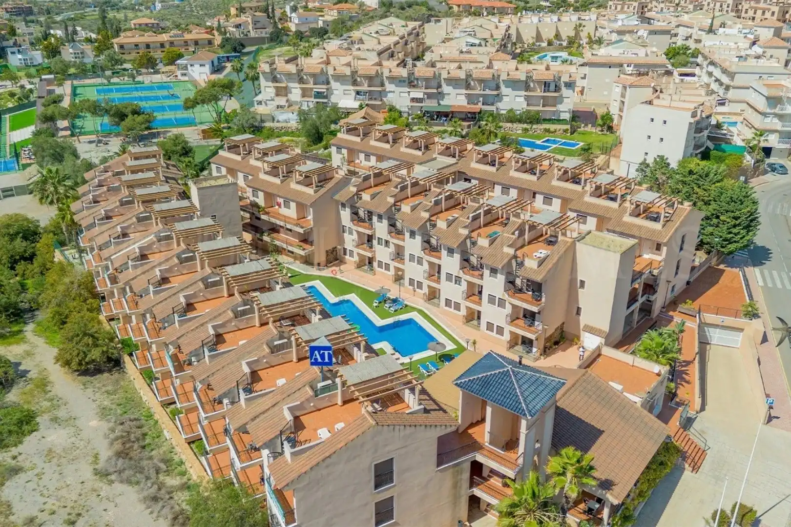 Apartamento con piscina en venta en Los Collados-Los Geraneos, imagen 3