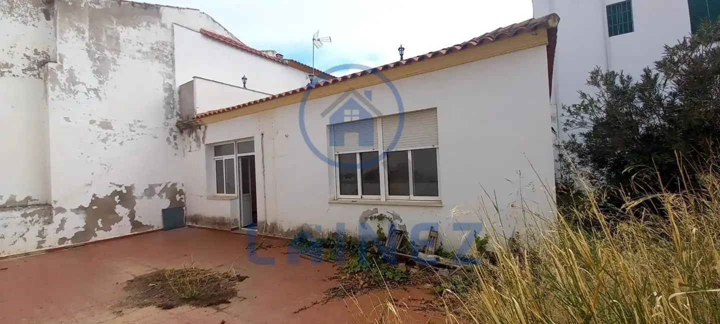 Vista exterior de Local en venta en Belmez con Aire acondicionado