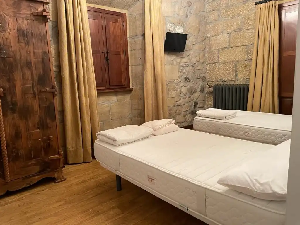 Country house zum Verkauf in Calle Mayor, Castañares de Rioja