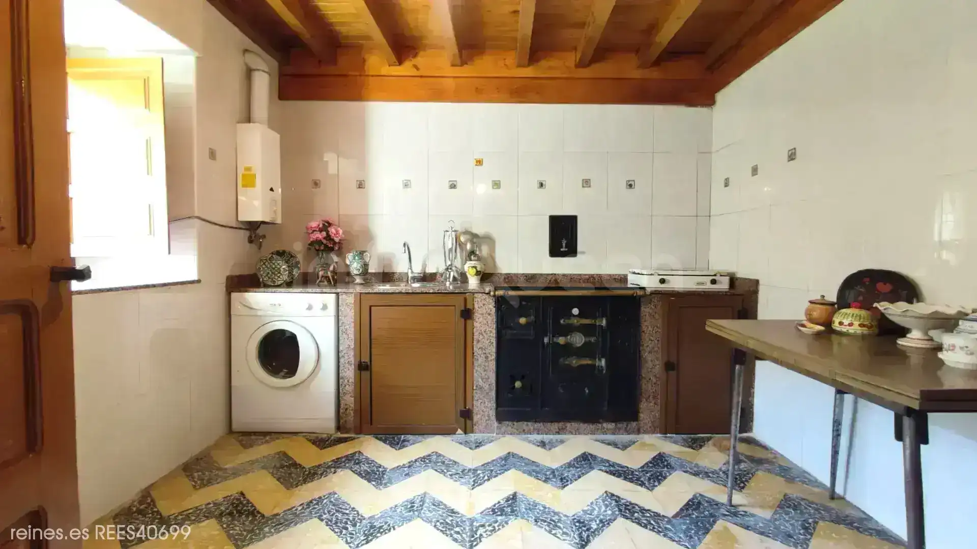 Cocina de Casa o chalet en venta en Cabrales con Terraza y Amueblado