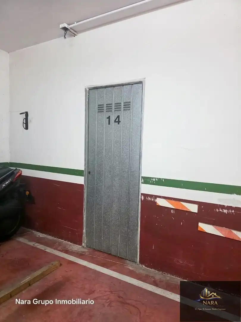 Parkplatz von Wohnung zum Verkauf in Santander mit Heizung, Privatgarten und Parkett