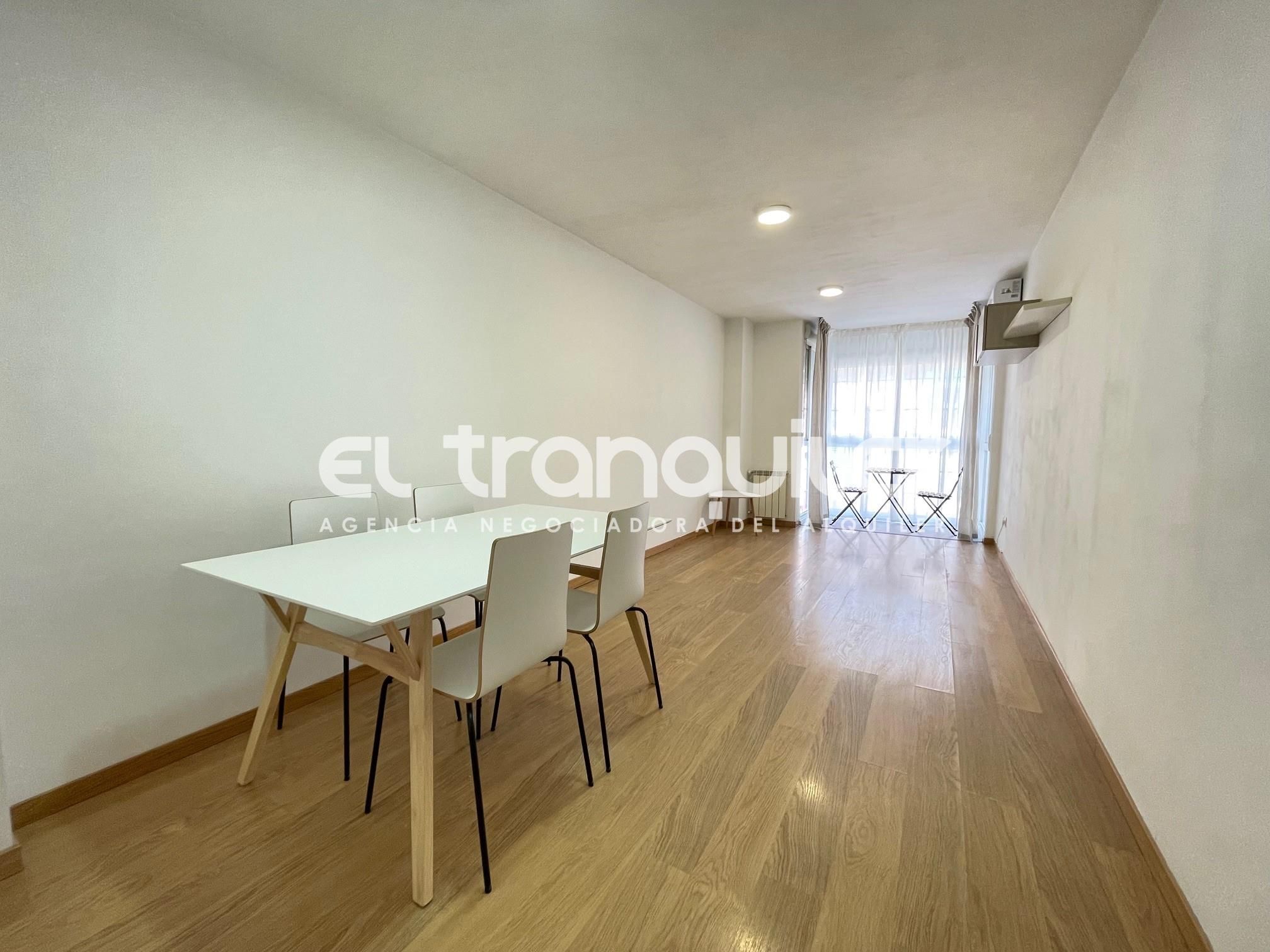 Dining room of Flat to rent in Coslada  with Air Conditioner, Furnished and Washing machine