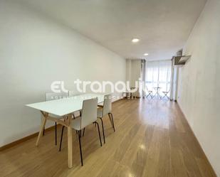 Dining room of Flat to rent in Coslada  with Air Conditioner, Furnished and Washing machine