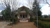 Vista exterior de Casa o xalet en venda en Alange amb Jardí privat i Piscina