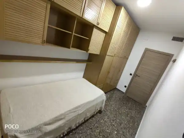 Schlafzimmer von Wohnung zur Miete in Barcelona mit Klimaanlage, Terrasse und Möbliert
