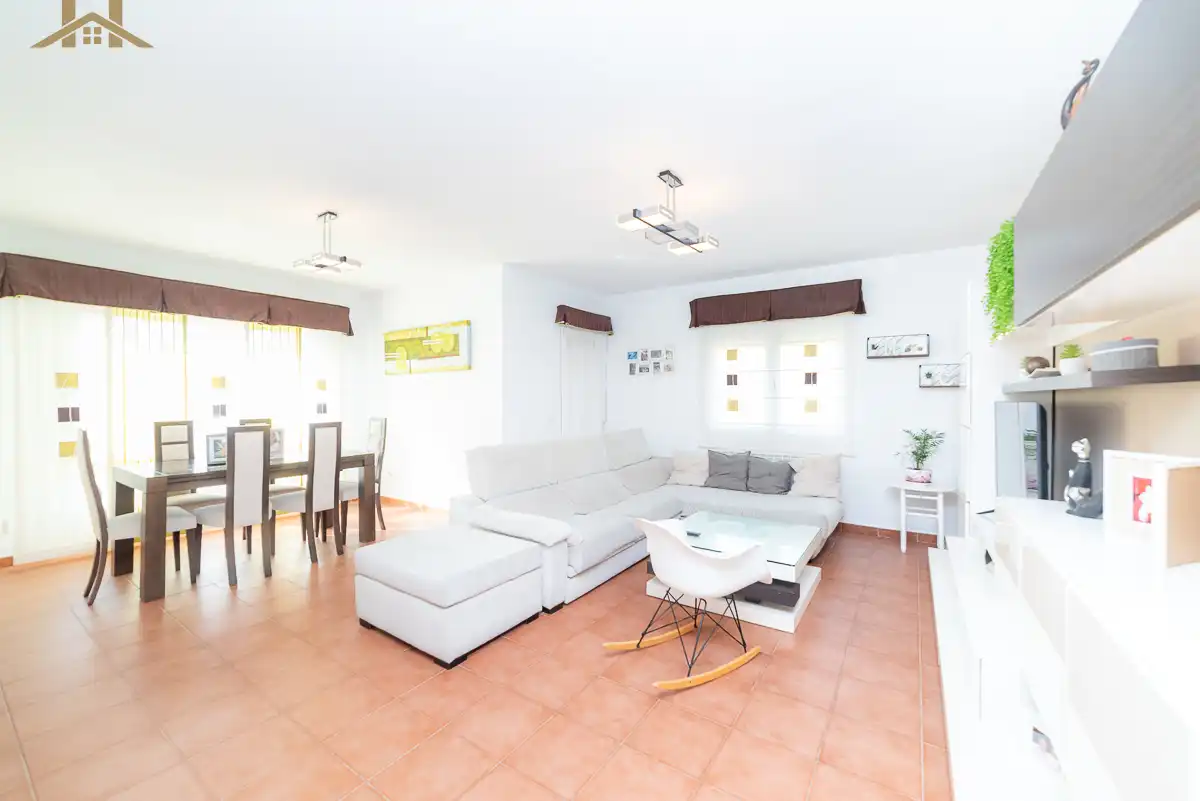 Wohnzimmer von Haus oder Chalet zum Verkauf in Robledo de Chavela mit Heizung, Privatgarten und Terrasse
