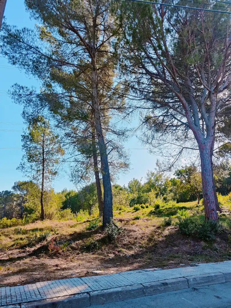 Wohnbaugrundstück zum Verkauf in Castellnou - Can Mir - Can Solà