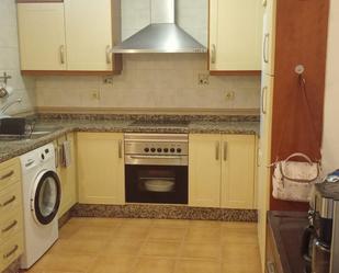 Kitchen of House or chalet to rent in Camas  with Air Conditioner, Heating and Balcony