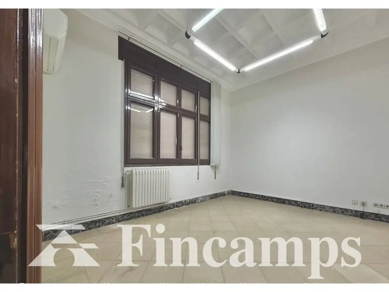 Office space to rent in Calle Can Quadres 1A, imagen 8