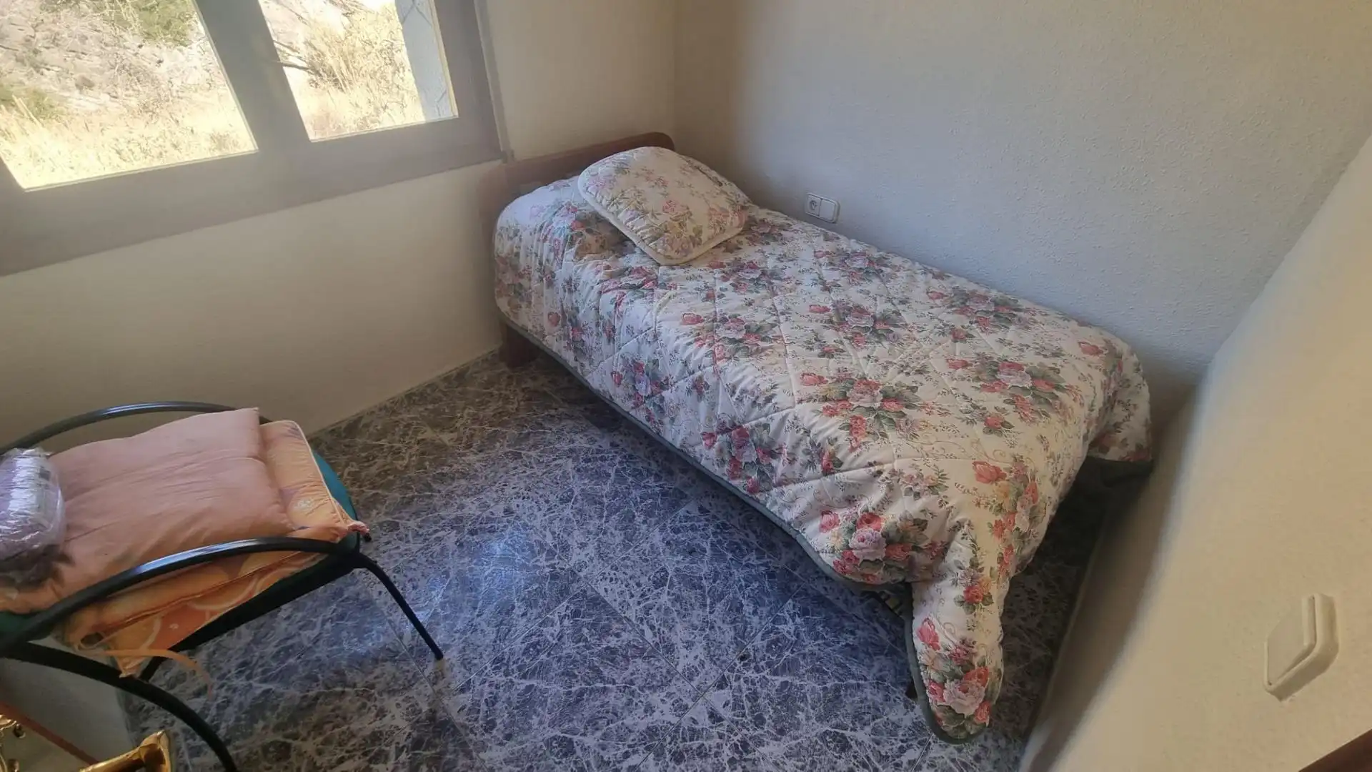 Habitación de Finca rústica en venta en Cebanico con Calefacción, Jardín privado y Terraza