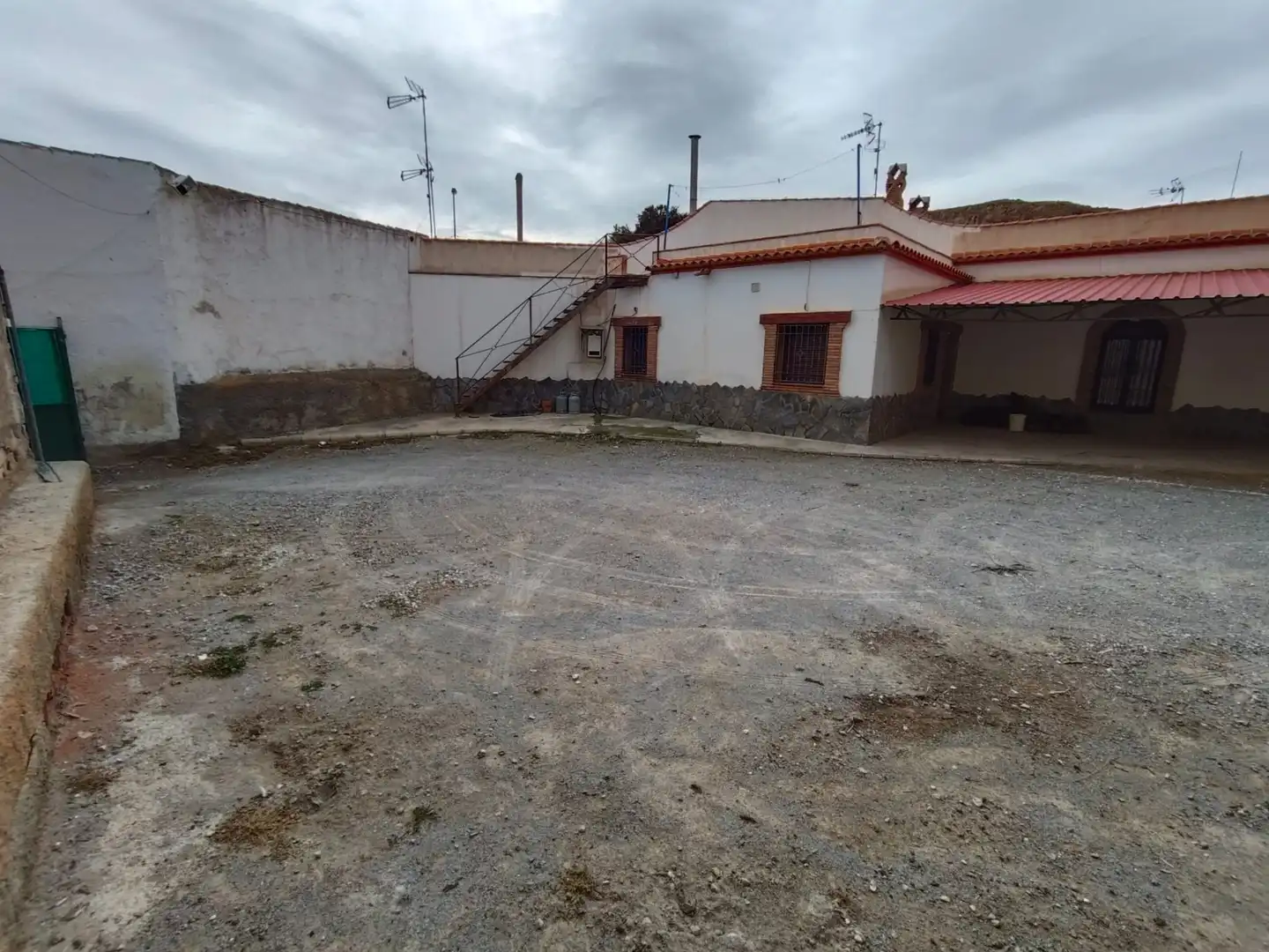 Vista exterior de Casa o chalet de alquiler en Benalúa con Terraza, Amueblado y Horno