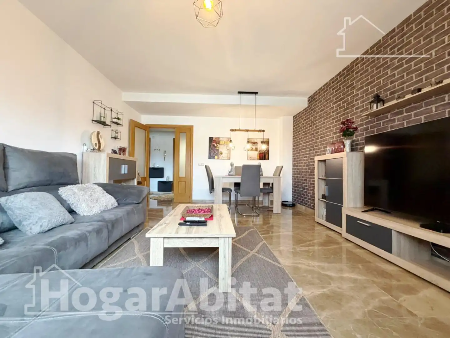 Wohnzimmer von Dachboden zum Verkauf in Vilamarxant mit Klimaanlage und Terrasse