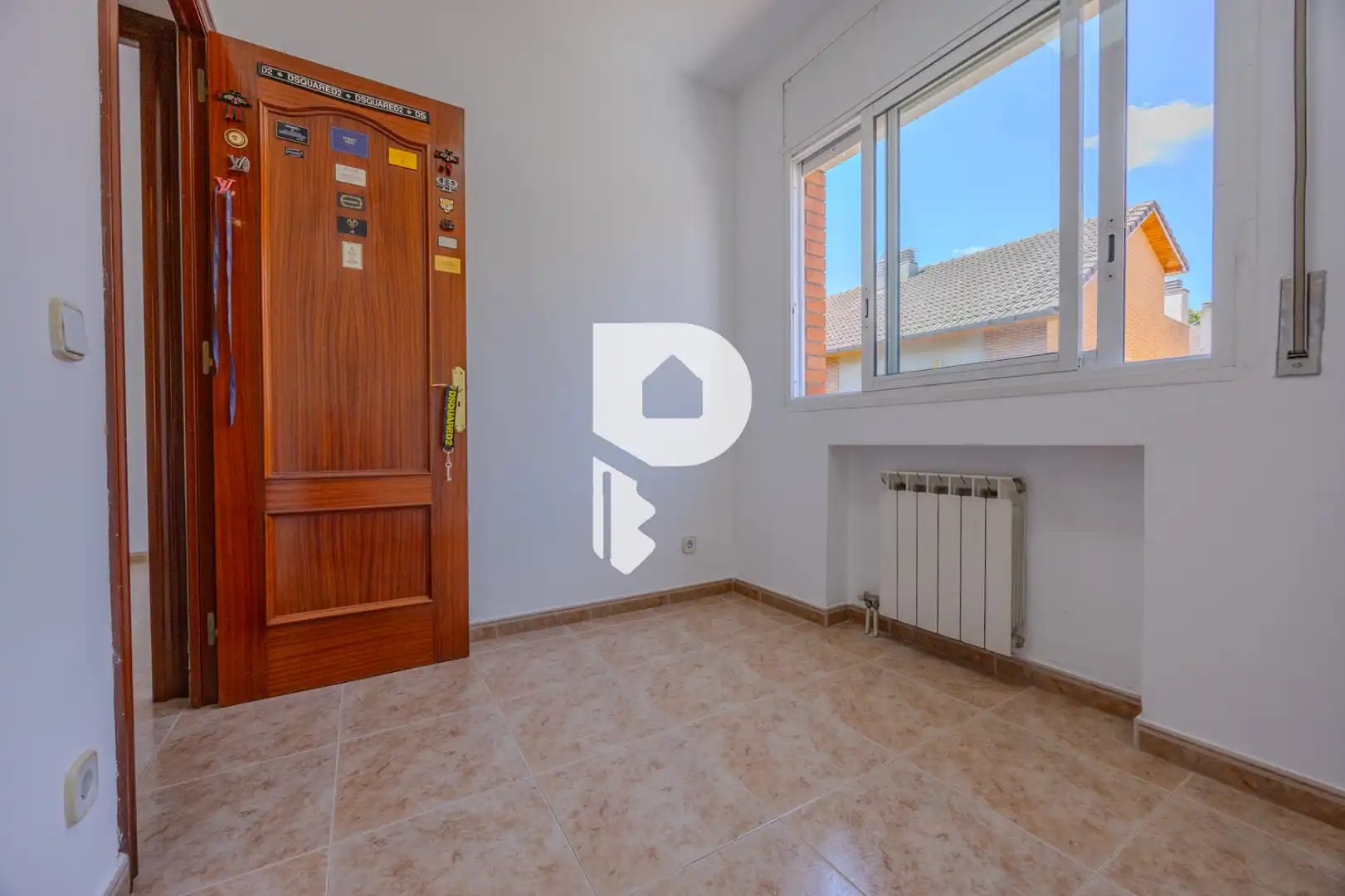 Habitación de Casa adosada en venta en Sant Vicenç Dels Horts con Aire acondicionado, Calefacción y Terraza