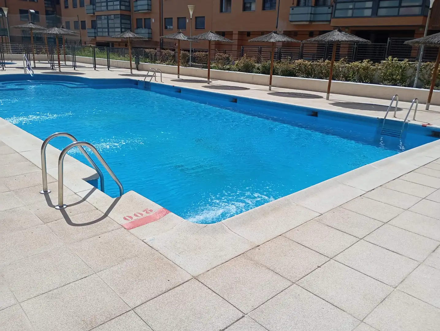 Piscina de Dúplex en venta en Rivas-Vaciamadrid con Aire acondicionado, Calefacción y Parquet