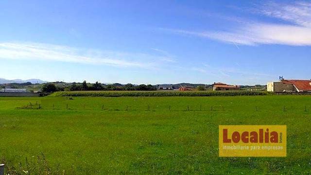 Terreno residencial en Venta en Navalia en Mompia