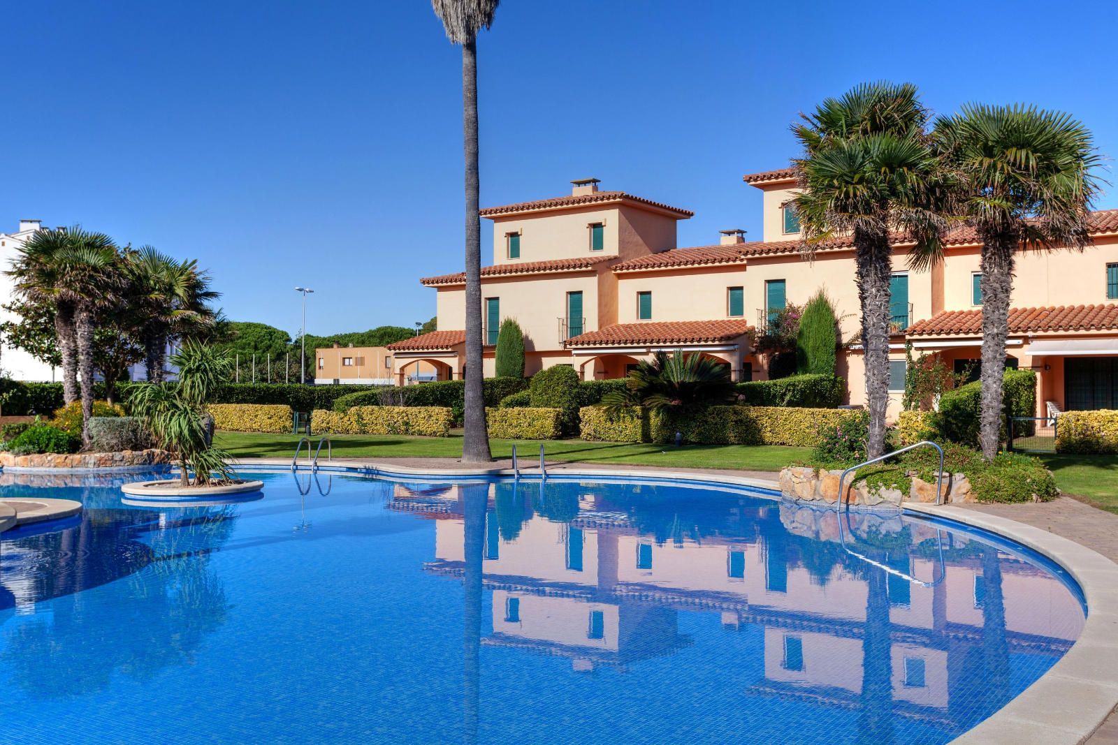 Piscina de Pis en venda en Pals amb Aire condicionat, Terrassa i Piscina