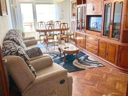 Sala d'estar de Pis en venda en Bilbao  amb Calefacció i Terrassa