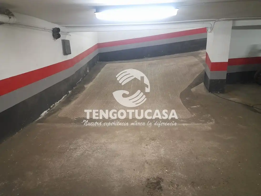 Parking of Garage for rent in Madrid