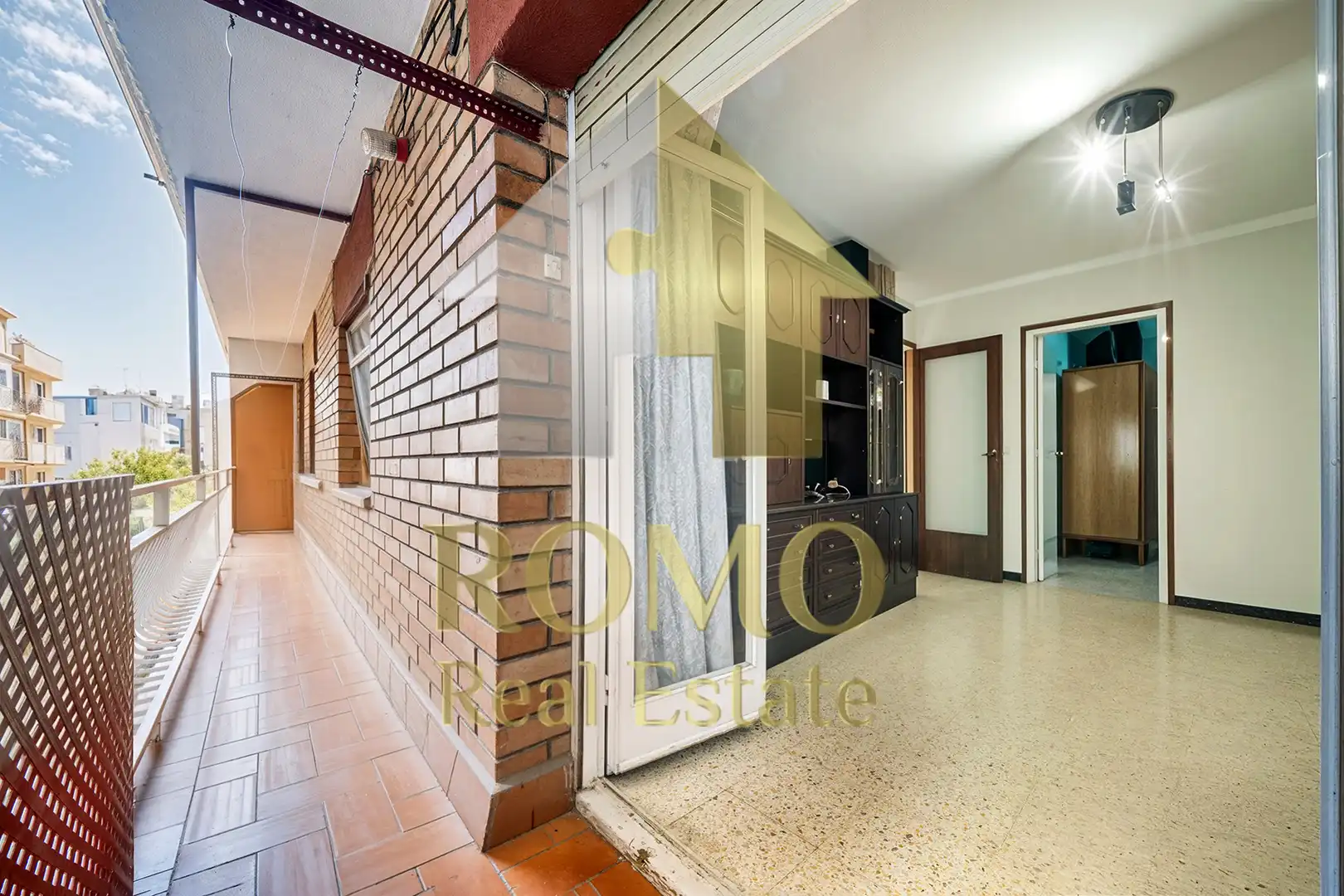 Wohnung zum Verkauf in Santa Perpètua de Mogoda mit Balkon