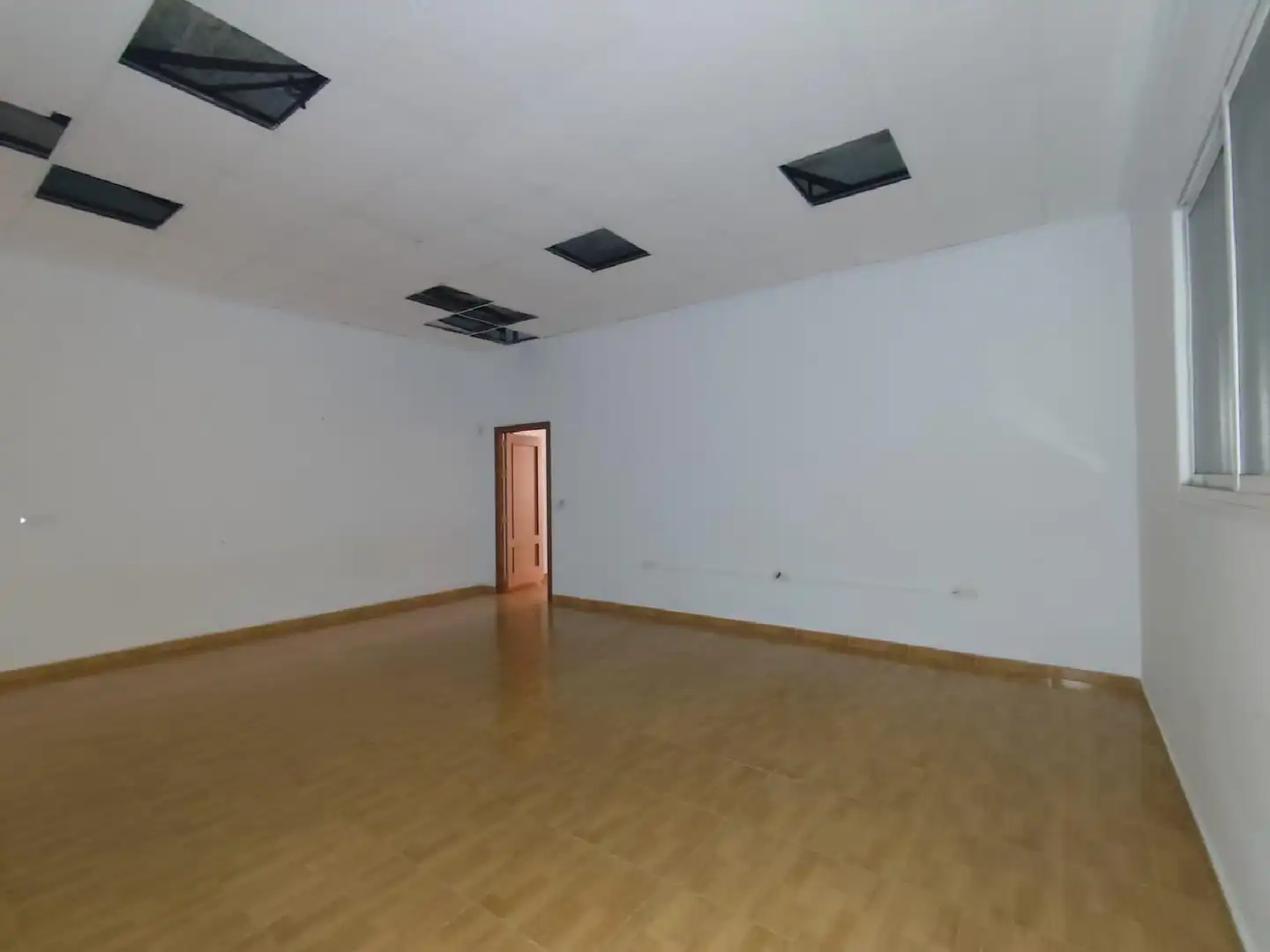 Commercial properties for sale in Bollullos Par del Condado