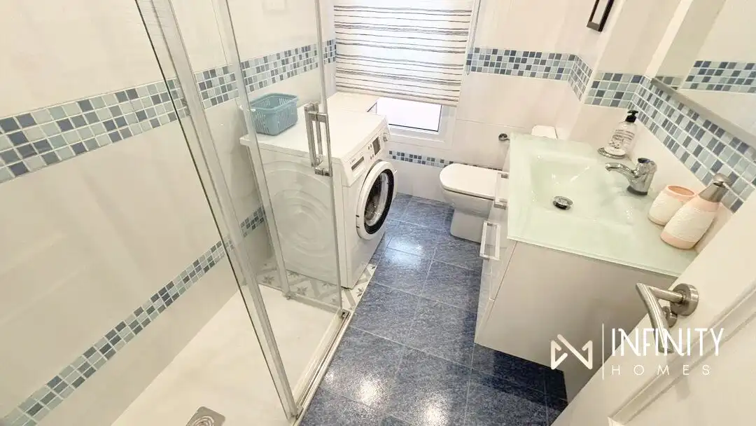Baño de Piso de alquiler en Bilbao  con Calefacción