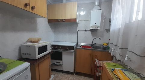 Foto 2 de Piso en venta en Plaza Argamasilla, PAU 2-600, Puertollano