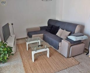 Sala d'estar de Estudi de lloguer en Alicante / Alacant amb Aire condicionat i Terrassa